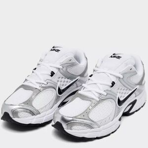 Nike V5 RNR Casual Shoes Unisex W 9.5 / M 8 White/Vast Grey/College Grey/Black